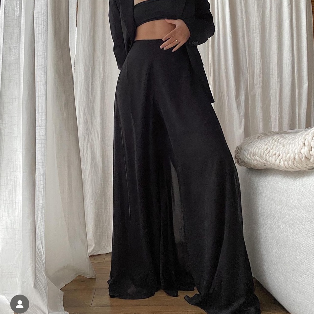 Flowy wide leg pants
